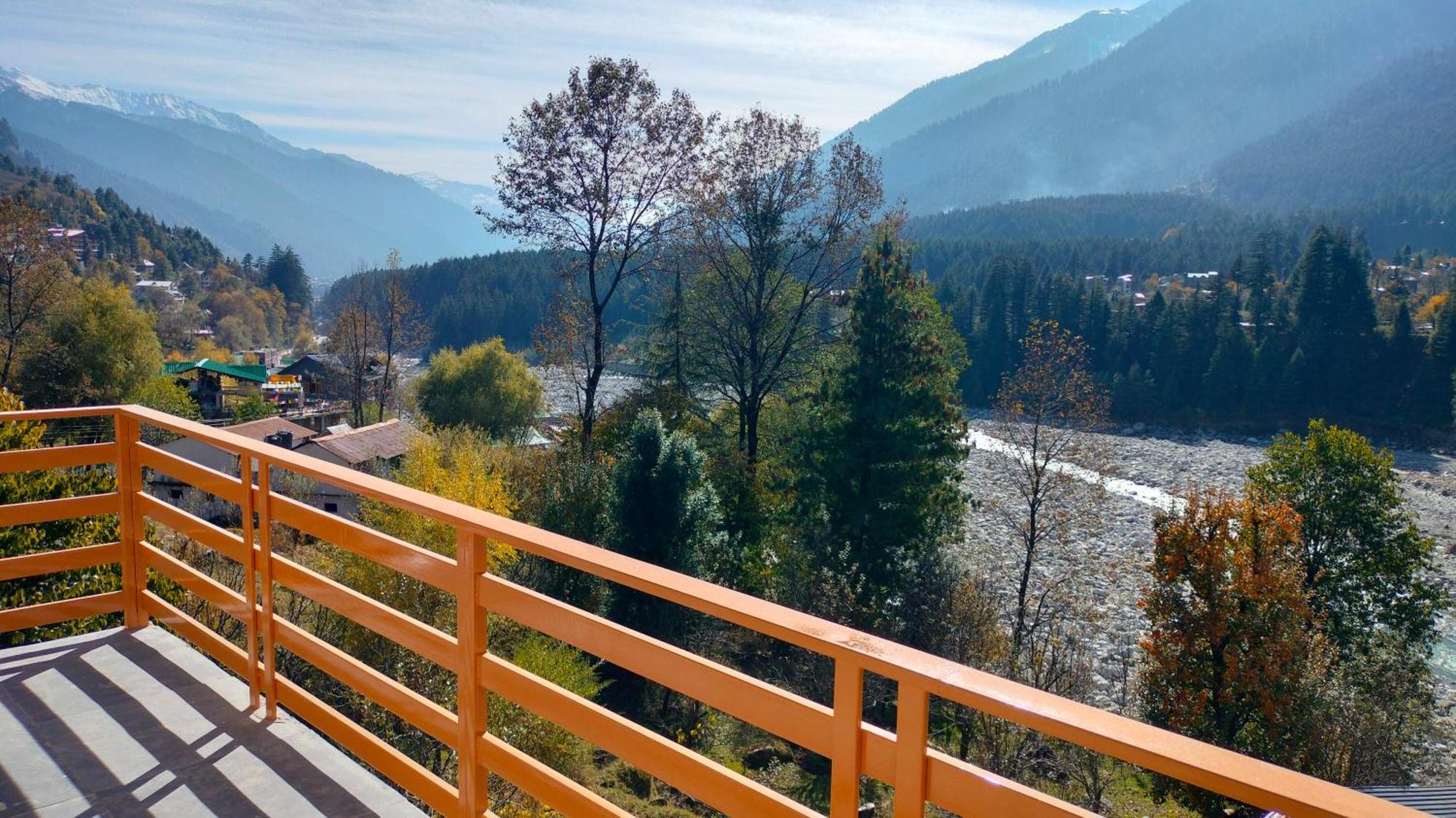 Lotus Retreat Villa Manali  Luaran gambar